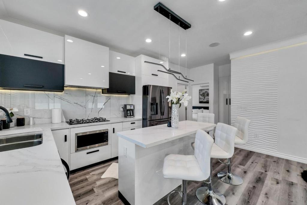 Luxury 2 Bedroom Villa Huntington Beach Bagian luar foto